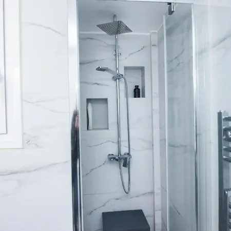 Apartment Relaxing 2 Bd With Balcony In Zografou Athens