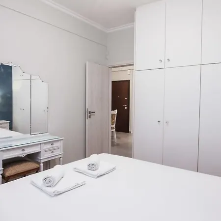 Apartment Relaxing 2 Bd With Balcony In Zografou Athens