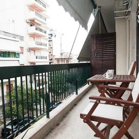 Relaxing 2 Bd With Balcony In Zografou Apartment *